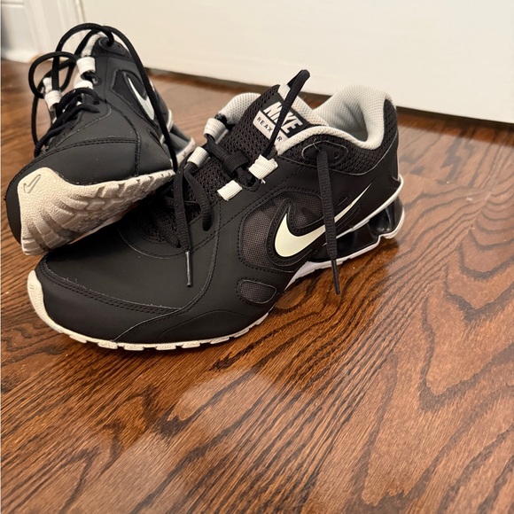 Nike Reax Run TR7 women’s - Picture 1 of 8